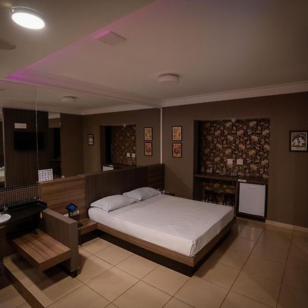 Tantra Motel Toledo  Luaran gambar